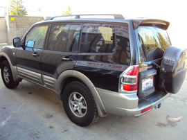 2001 MITSUBISHI MONTERO FULLSIZE, LIMITED, COLOR BLACK, STK # 113545