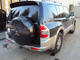 2001 MITSUBISHI MONTERO FULLSIZE, LIMITED, COLOR BLACK, STK # 113545